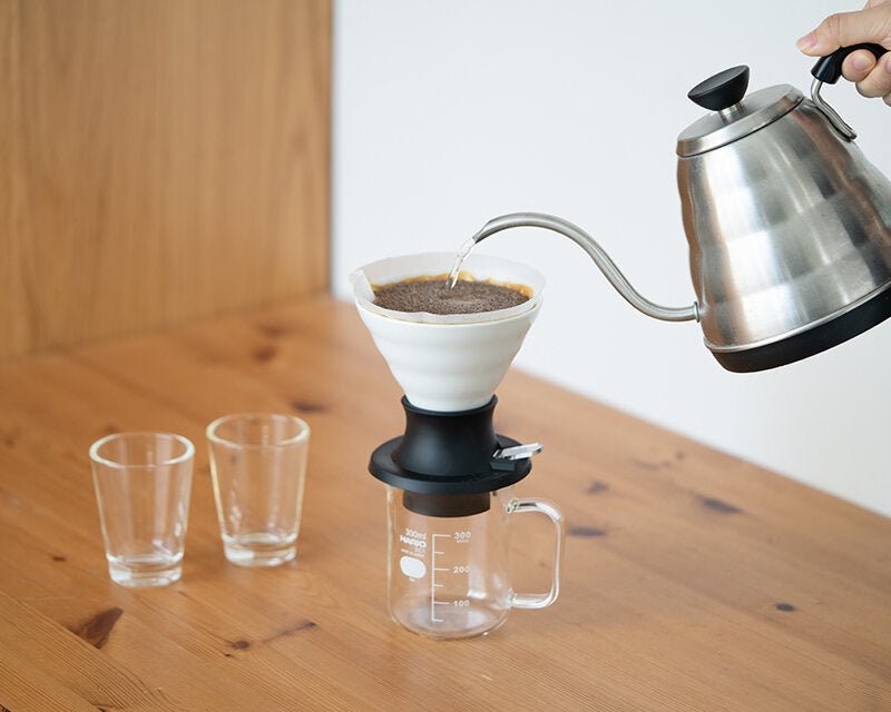 Hario Ceramic Immersion Switch V60-02 – Hybrid-Brewer (Immersion + Pour-Over)