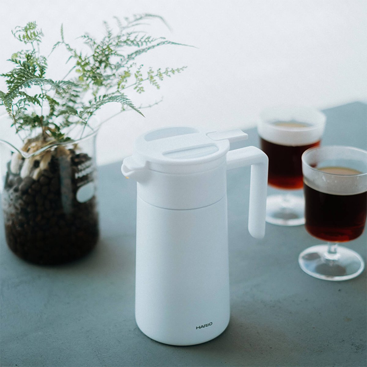 Hario Thermo-Server mit Keramik-Beschichtung – 600 ml isolierte Kaffee-Karaffe